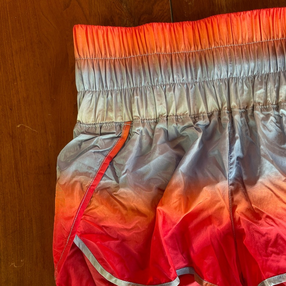 fp movement The Way Home ombré athletic shorts - size small - Picture 2 of 9